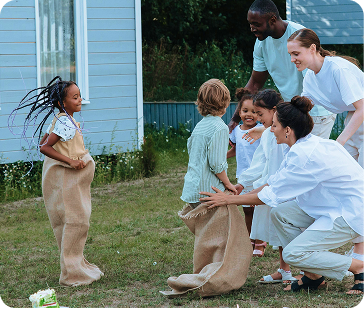 Teneo school community event with students and families